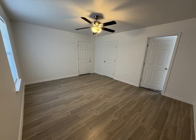 3-bedroom rental at 268 County Road 341 in La Vernia, TX — photo 4
