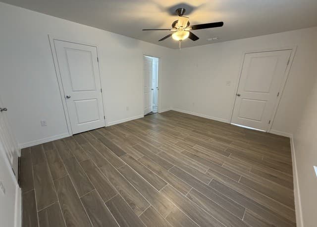 3-bedroom rental at 268 County Road 341 in La Vernia, TX — photo 5