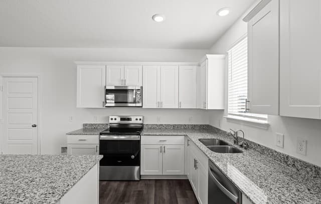 4-bedroom rental at 11747 Anselmo in San Antonio, TX — photo 4