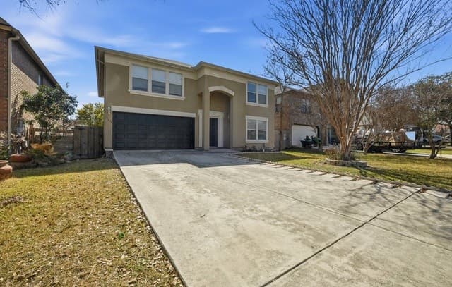 3-bedroom rental at 11438 Lima in San Antonio, TX — photo 2