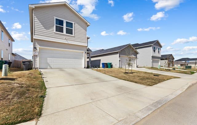 3-bedroom rental at 9419 Platte Place in San Antonio TX
