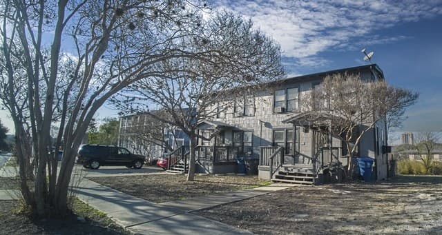 rental at 407 Natalen in San Antonio, TX — photo 5