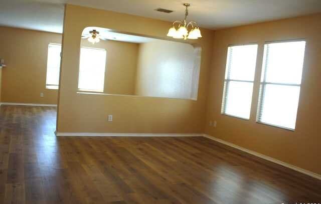 4-bedroom rental at 9703 Battle Pass in San Antonio, TX — photo 2