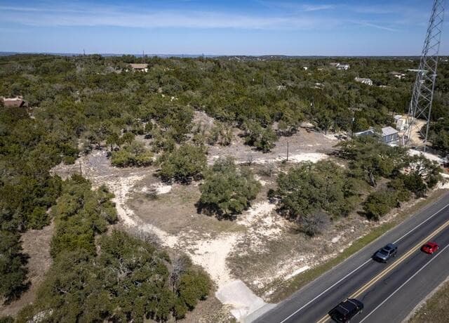 rental at 15300 State Highway 46 in Spring Branch, TX — photo 2