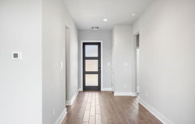 4-bedroom rental at 5223 Everly Terrace in San Antonio, TX — photo 2