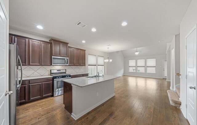 4-bedroom rental at 11623 Bricewood Vw in Helotes, TX — photo 5