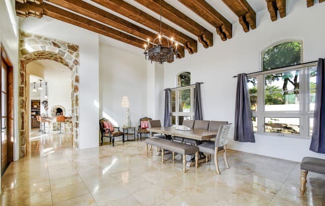 4-bedroom rental at 202 Waterstone Pkwy in Boerne, TX — photo 5