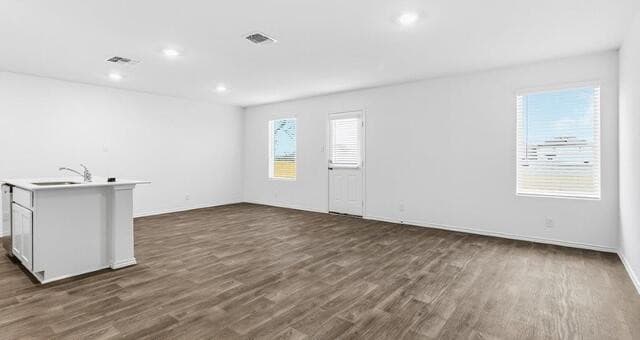 4-bedroom rental at 5958 Celestite Bend in San Antonio, TX — photo 5