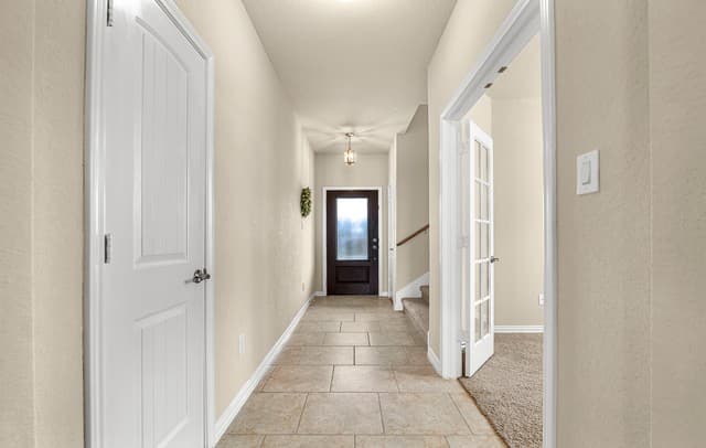 3-bedroom rental at 10443 Monicas Creek in Schertz, TX — photo 3
