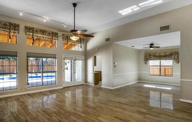 3-bedroom rental at 14910 Ben Ali in San Antonio, TX — photo 4
