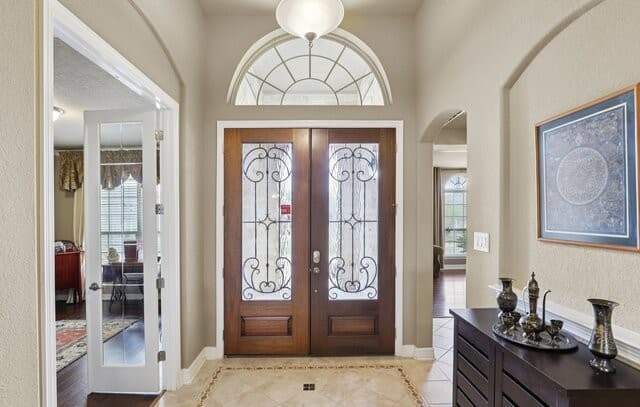 4-bedroom rental at 117 Texas Bnd in Castroville, TX — photo 5