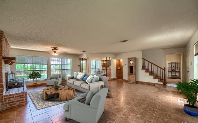 4-bedroom rental at 3035 Laura Lee Way in San Antonio, TX — photo 4