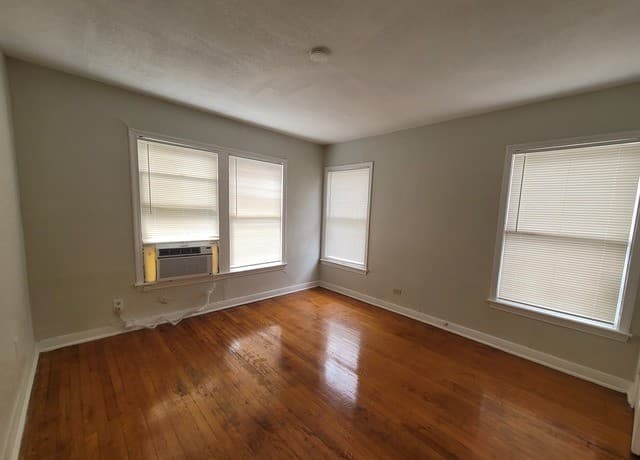 rental at 424 Natalen in San Antonio, TX — photo 2