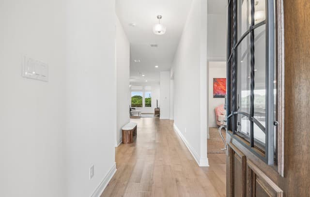 4-bedroom rental at 110 Sonrisa in Boerne, TX — photo 4