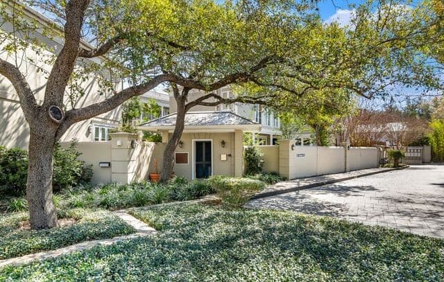 Home for sale at 122 Chester Unit APT 2 in San Antonio, TX — photo 2