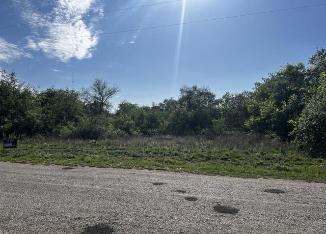 rental at MARIPOSA Mariposa in Poteet, TX — photo 4