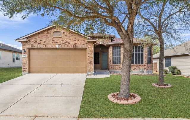 Home for sale at 732 Hollow Ridge in Schertz, TX — photo 2