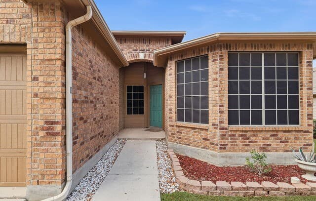 Home for sale at 732 Hollow Ridge in Schertz, TX — photo 3