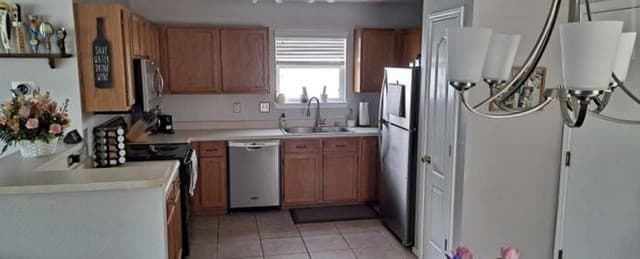 3-bedroom rental at 75 Rainy in San Antonio, TX — photo 4