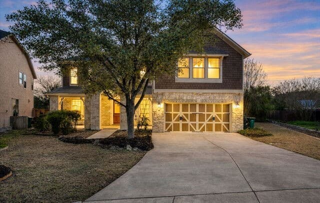 4-bedroom rental at 105 Clear Water in Boerne, TX — photo 2