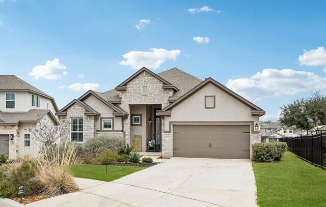 4-bedroom rental at 105 Vallejo in Boerne, TX — photo 1