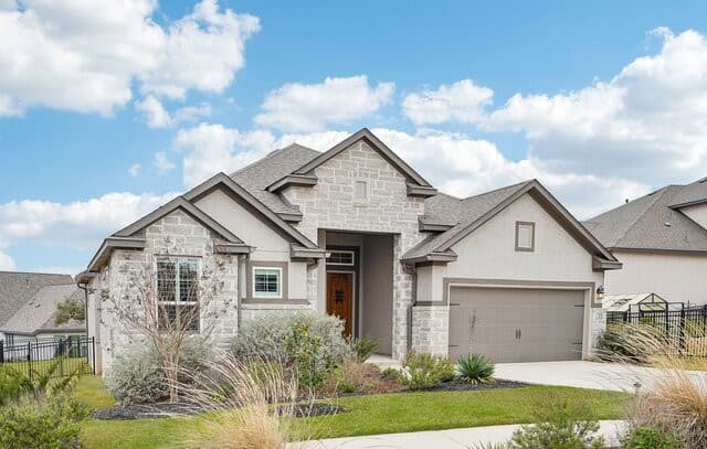 4-bedroom rental at 105 Vallejo in Boerne, TX — photo 4