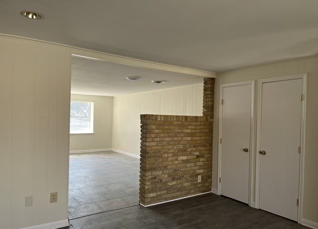 3-bedroom rental at 425 Driftwind in Windcrest, TX — photo 3