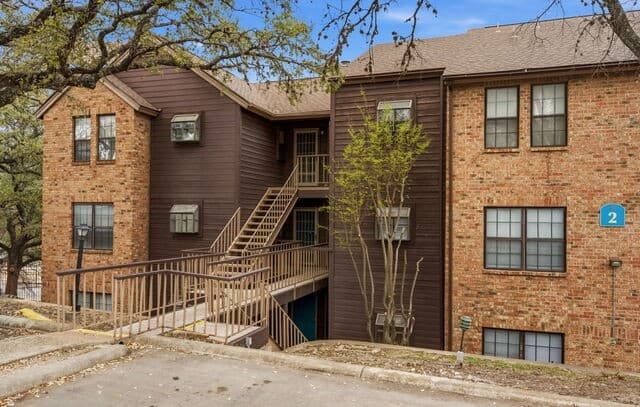 2-bedroom rental at 4212 Medical Unit 203 in San Antonio, TX — photo 1