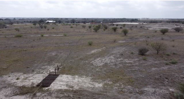 rental at TBD County Road 216 in Hobson, TX — photo 1
