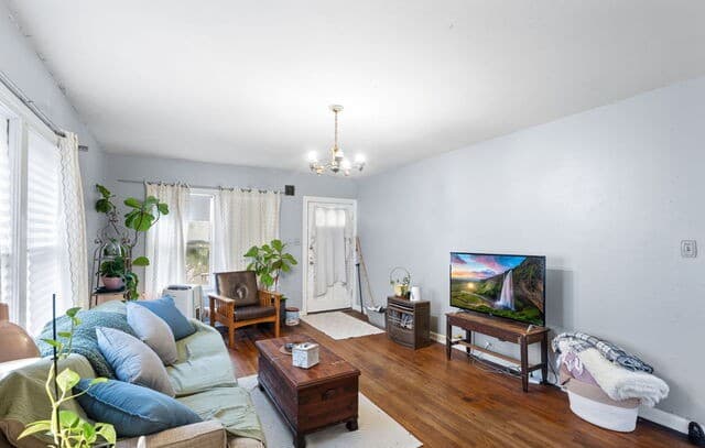 4-bedroom rental at 625 Hammond in San Antonio, TX — photo 4