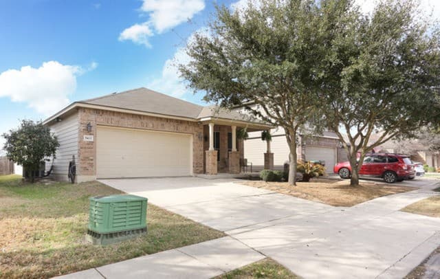 3-bedroom rental at 5413 Caraway Bend in San Antonio, TX — photo 2