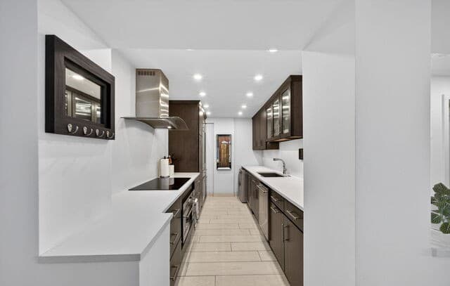 2-bedroom rental at 7701 Wurzbach Unit 2006 in San Antonio, TX — photo 5