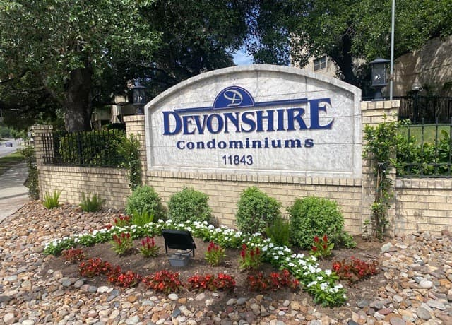 2-bedroom rental at 11843 Braesview Unit 108 in San Antonio, TX — photo 1