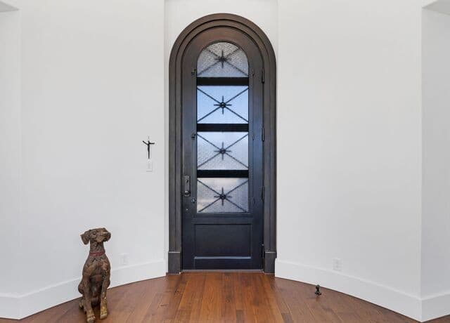5-bedroom rental at 203 Wellesley Landing in Shavano Park, TX — photo 5