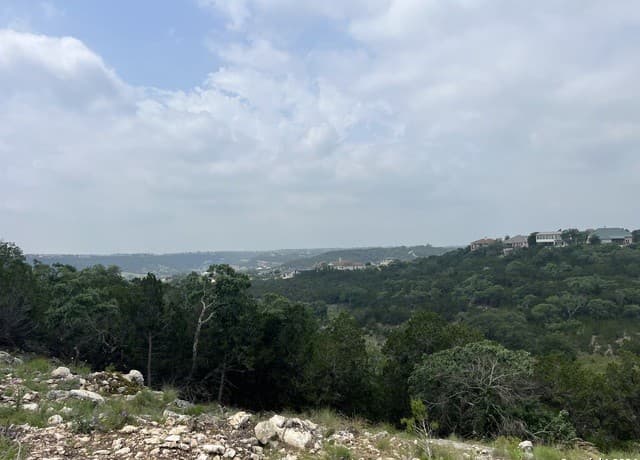 rental at 120R Hannah Ln in Boerne, TX — photo 2