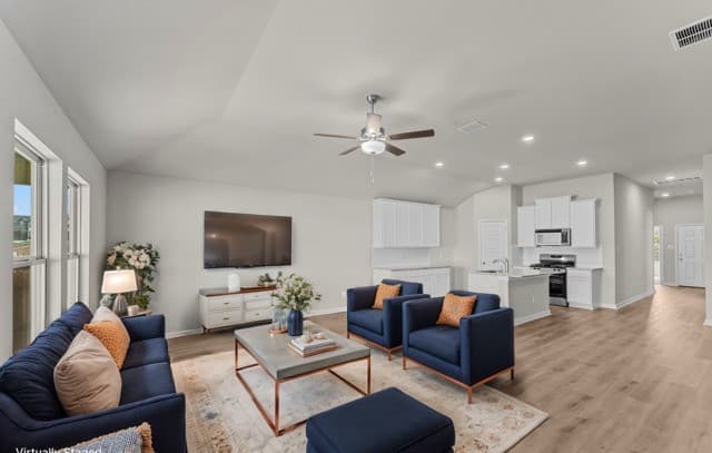 3-bedroom rental at 4807 Maiz Valley in San Antonio, TX — photo 5