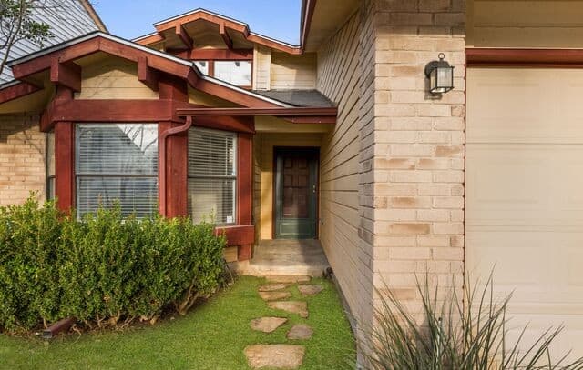 3-bedroom rental at 11862 Gallery View in San Antonio, TX — photo 4