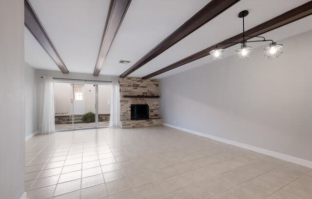 2-bedroom rental at 11303 Vance Jackson Unit H3 in San Antonio, TX — photo 3