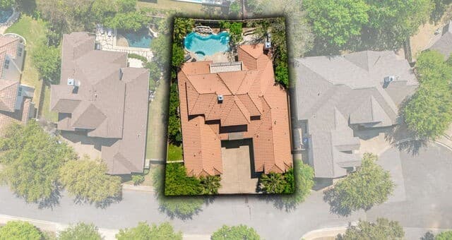 5-bedroom rental at 6 Chelsea Way in San Antonio, TX — photo 5