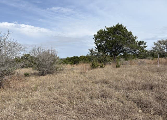 Home for sale at LOT 713 Lariat Trace in Bandera, TX — photo 2