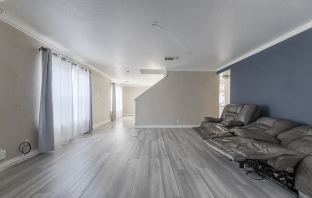 4-bedroom rental at 7154 Elusive Pass in San Antonio, TX — photo 4