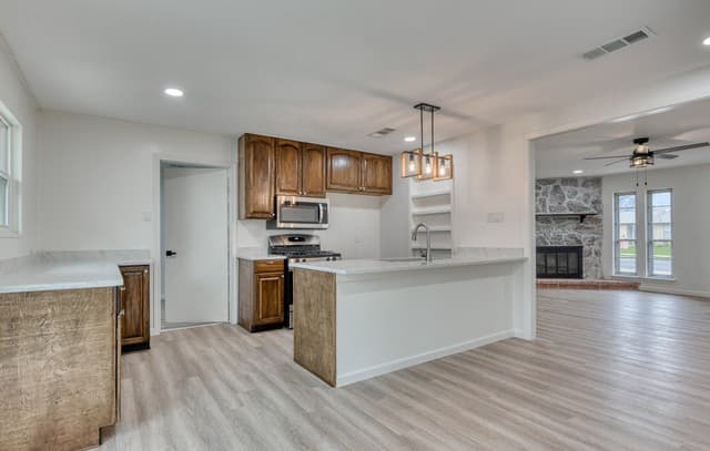 3-bedroom rental at 4930 Casa Espana in San Antonio, TX — photo 1