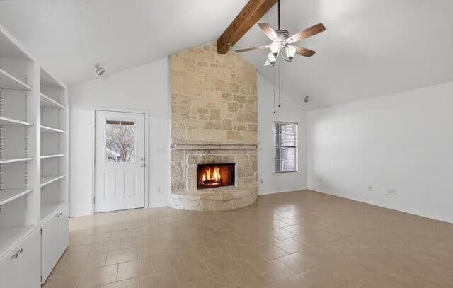 3-bedroom rental at 370 Alberts Ln in Somerset, TX — photo 4