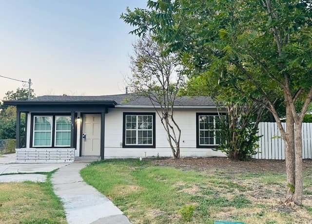 4-bedroom rental at 151 Bernice in San Antonio, TX — photo 1