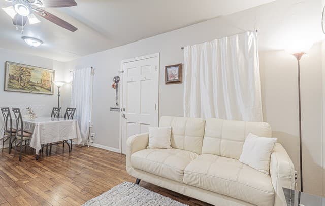 4-bedroom rental at 130 Hub in San Antonio, TX — photo 4