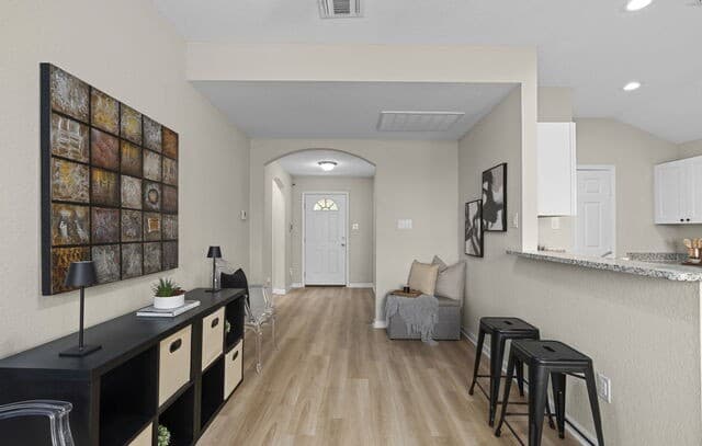 3-bedroom rental at 611 Whiting in San Antonio, TX — photo 2
