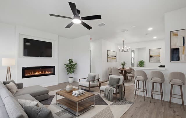 2-bedroom rental at 1102 Jewett in San Antonio, TX — photo 5
