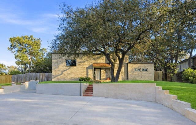 3-bedroom rental at 1248 Abbotsbury in Universal City, TX — photo 1