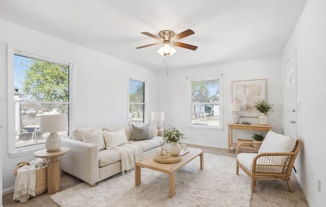 2-bedroom rental at 863 Cavalier in San Antonio, TX — photo 1