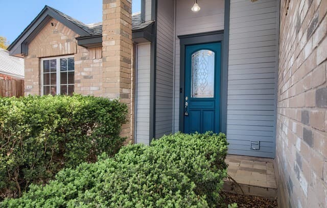 3-bedroom rental at 7704 Rohrdanz in Live Oak, TX — photo 3
